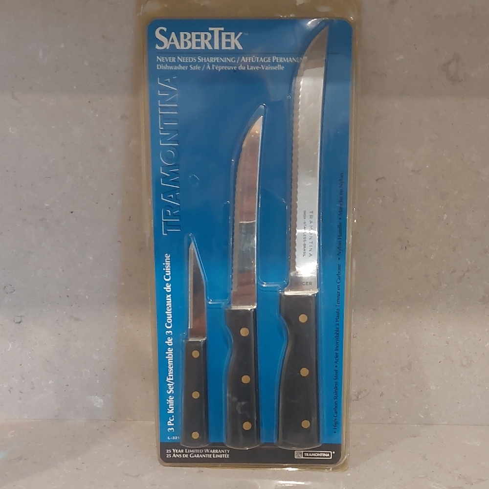 SaberTek Knife Set with Black Handles